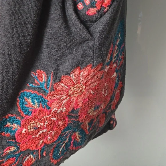 J.JILL EMBROIDERED GRAY CARDIGAN. SZ 4X - Picture 3 of 5